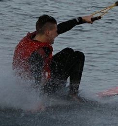 19884207_491737064507453_4868421176603338366_n