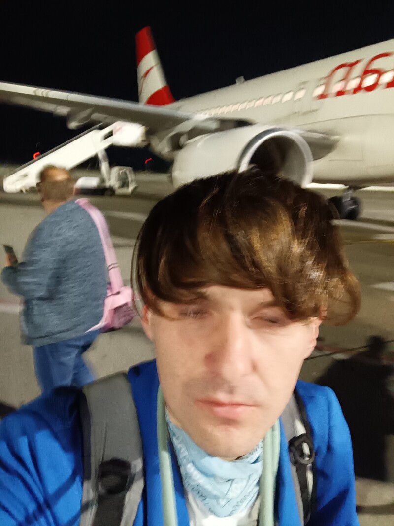 img_20251013_003402_743